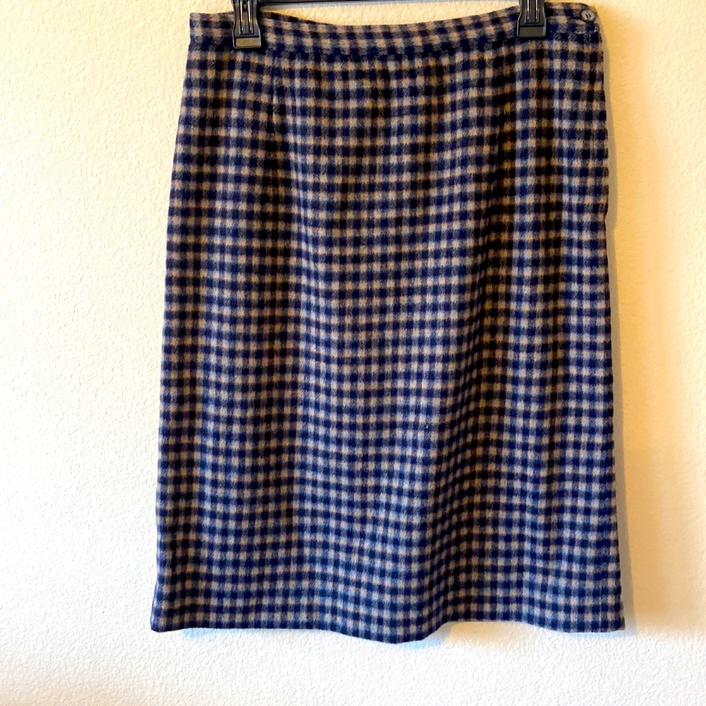 Vintage 80s Wool Polyester Blend Plaid Pencil Skirt with Back Slit